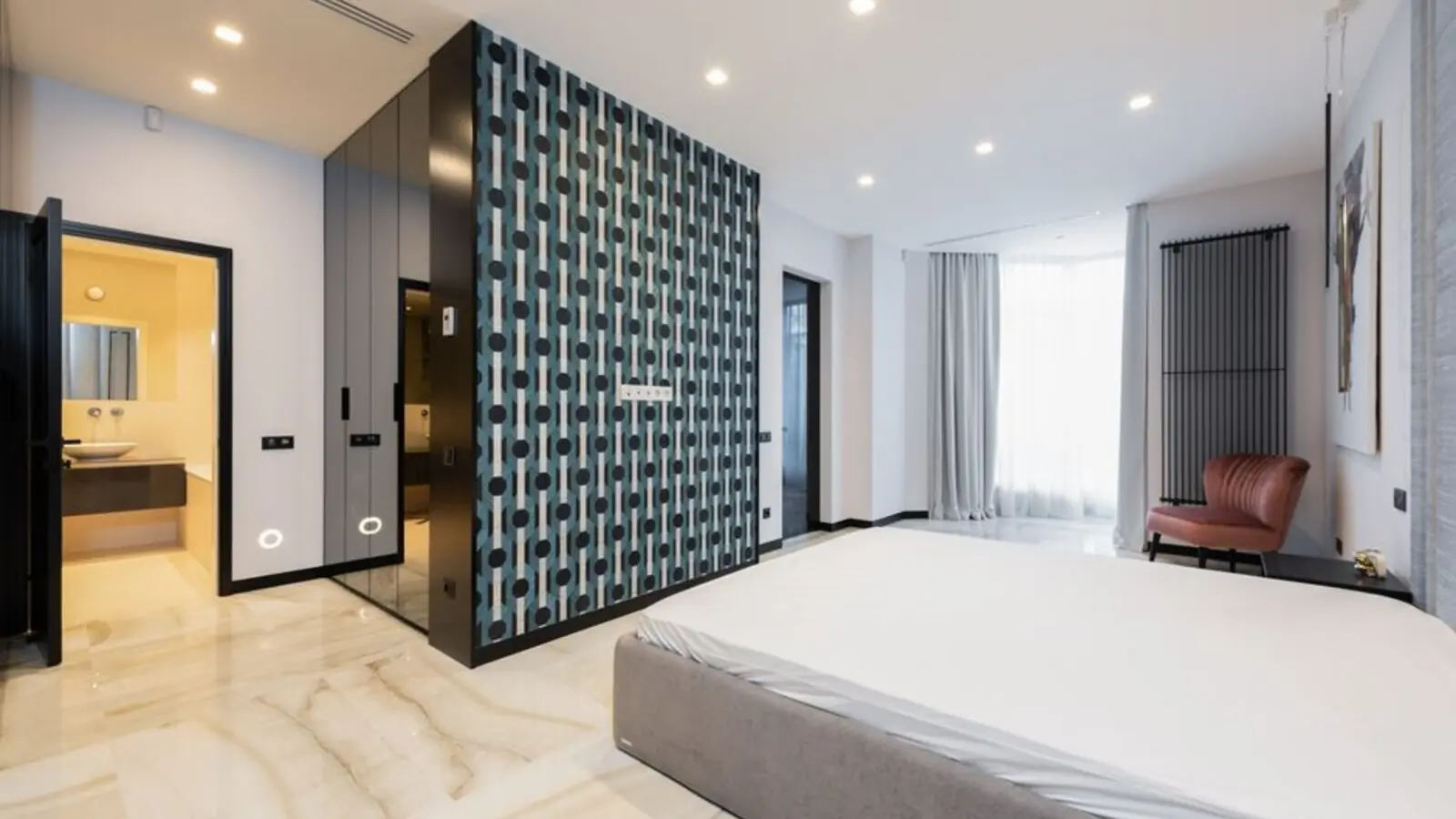 SIGNATURE GLOBAL SIGNUM PLAZA 81